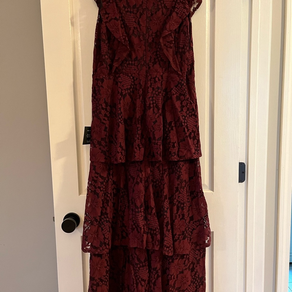 Lulus lace Ruffle tiered sleeveless maxi dress
